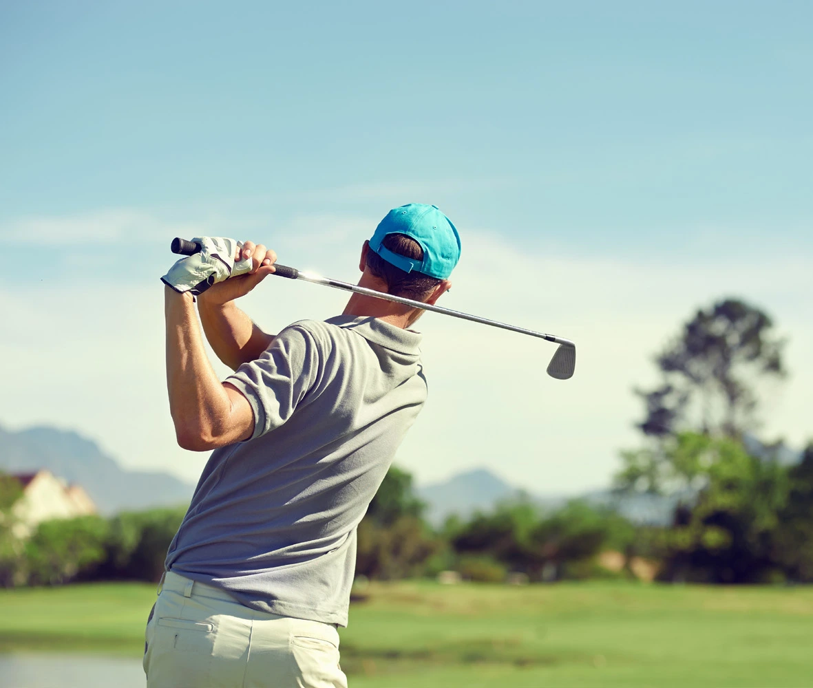Emaar South - Fairway Villas 2 - Golf player