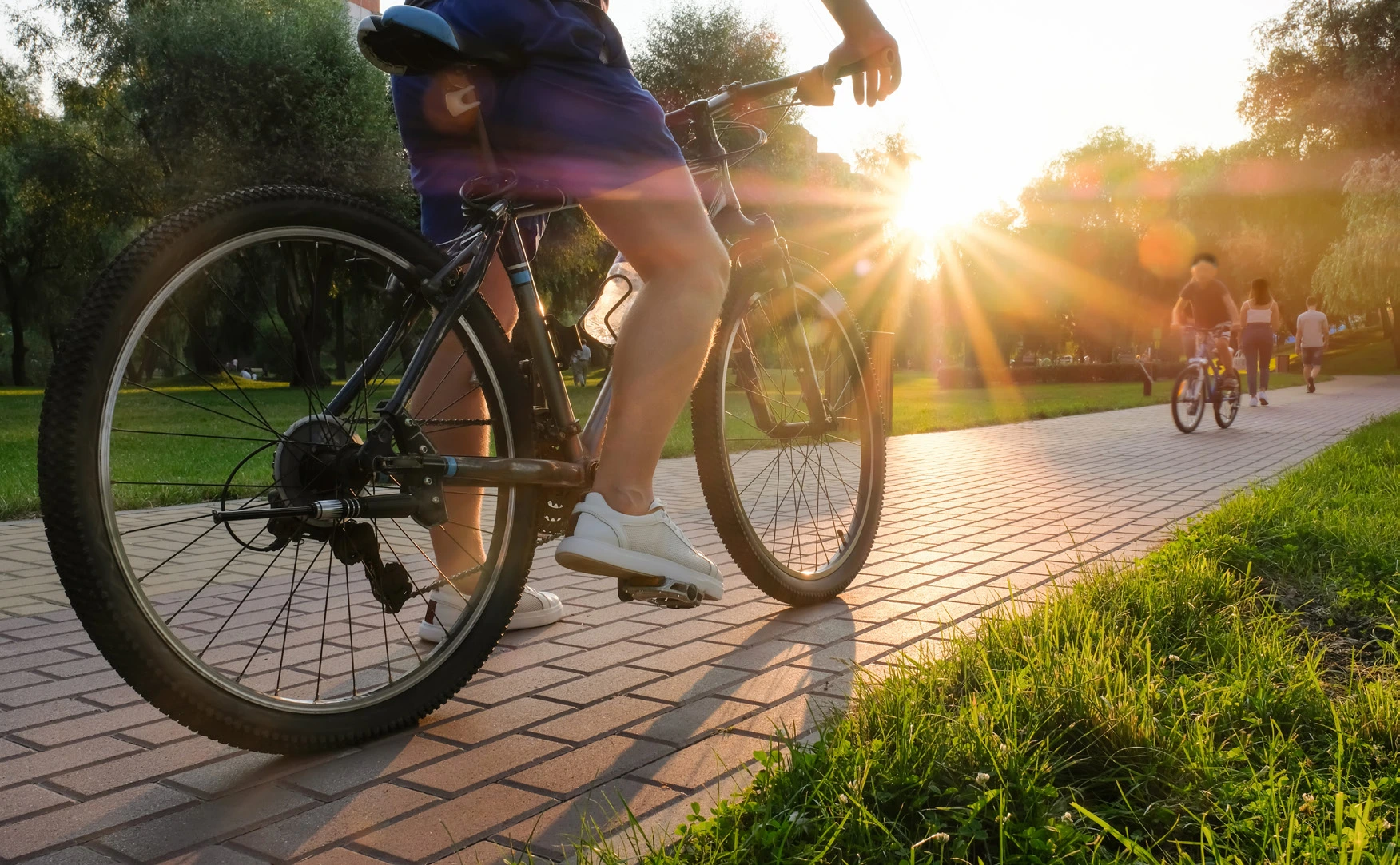 PARK HORIZON BUILDING - Dubai Hills Estate - Cycling & Jogging in the Park