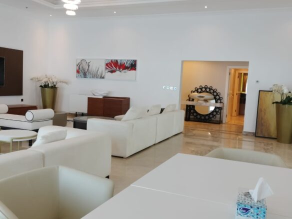 Elite Residence Penthouse - Living